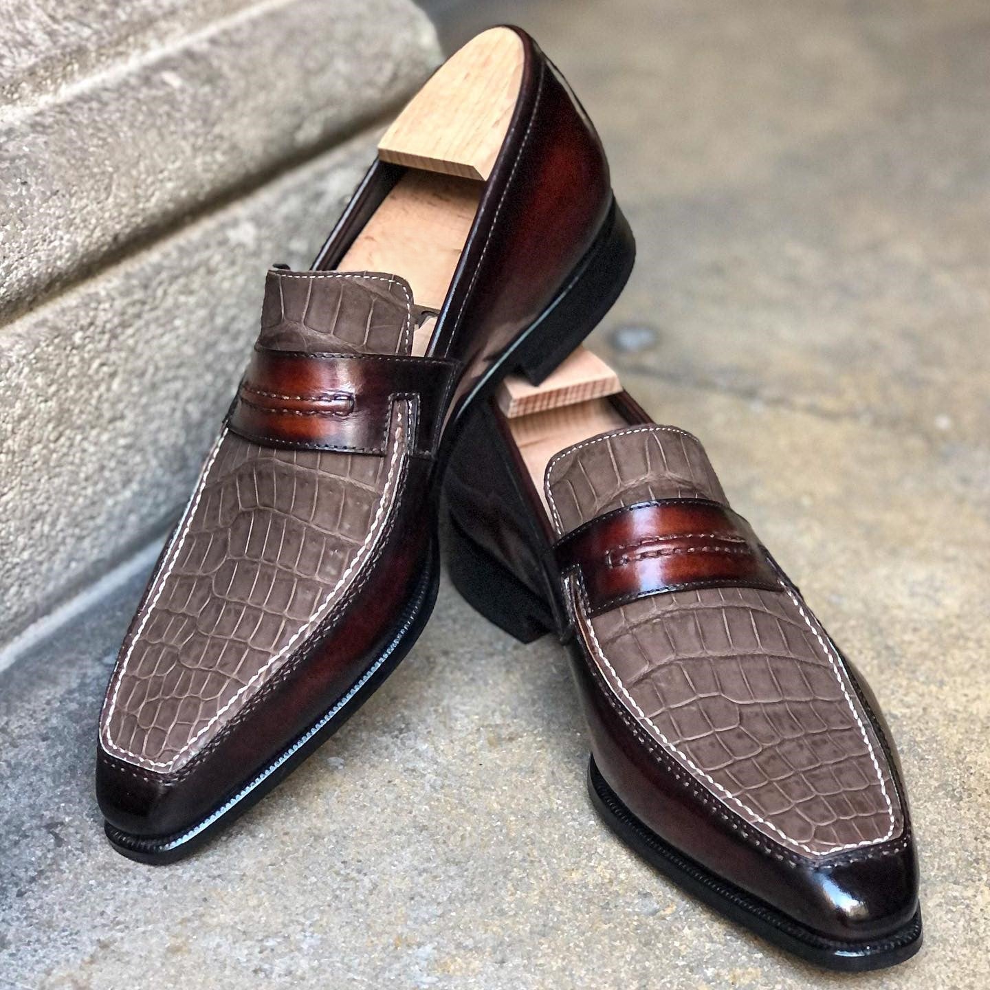 The Lincoln loafer Bi-material Nabuck Alligator